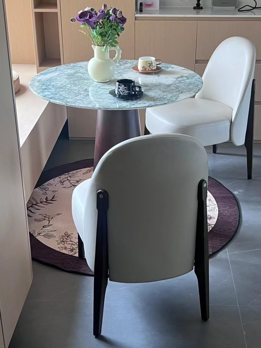 Modern Minimalist Style
